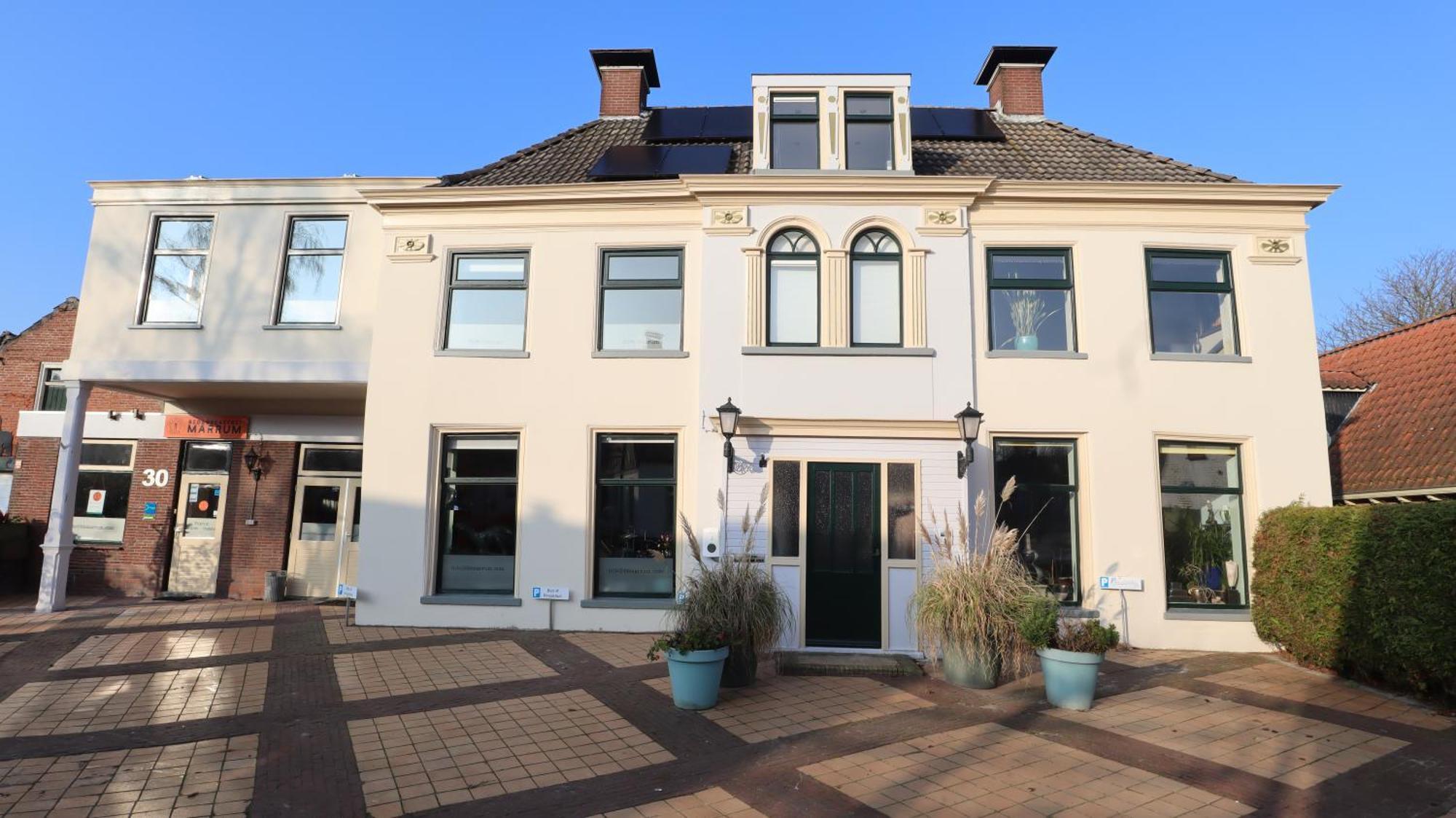 Bed & Breakfast Marrum Exterior foto